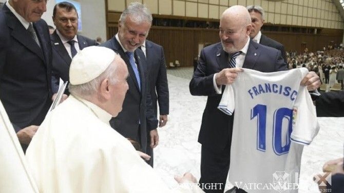 F: www.clubdeportivotenerife.es F: www.clubdeportivotenerife.es