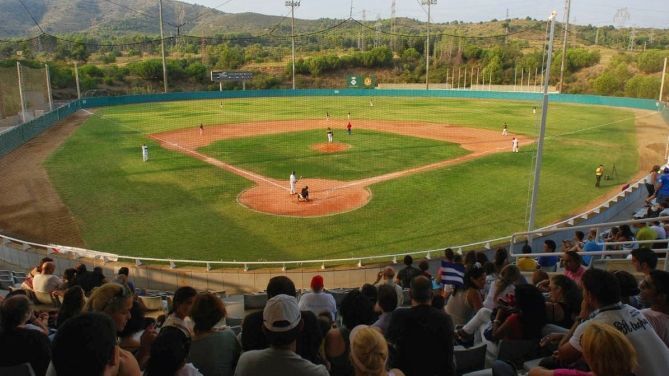 F. Cub de b&eacute;isbol VIladecans