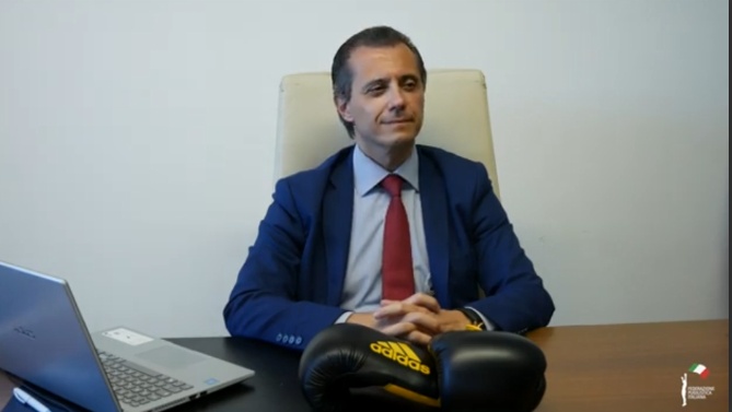 El presidente de la Federaci&oacute;n, Flavio D'Ambrosi /  captura YouTube