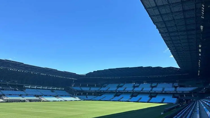 El Celta admite que la situación con el césped de Balaídos es 