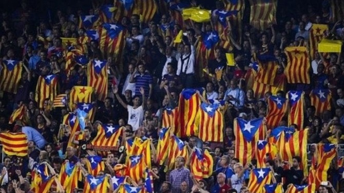 La ANC repartirá 10.000 esteladas este jueves en el exterior del Camp Nou