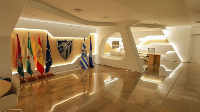 El Málaga aclara su situación tras la multa de la Audiencia por incumplir el control económico