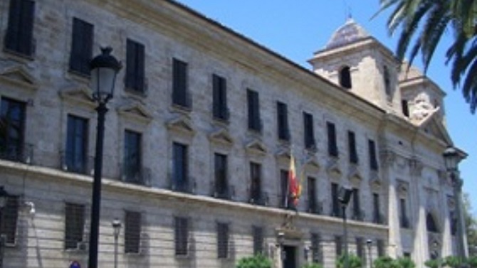 La Delegación del Gobierno niega que se requisaran esteladas en el Elche-Barcelona
