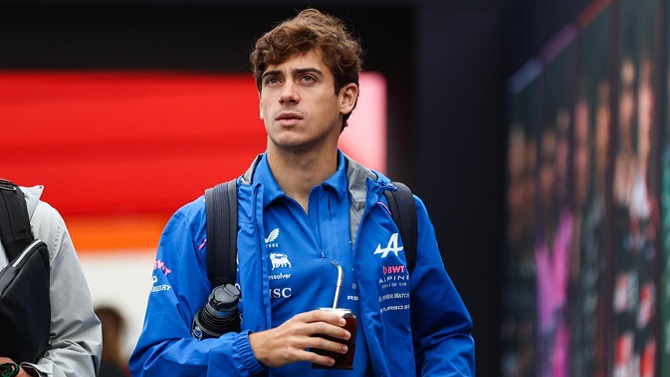 El piloto argentino Franco Colapinto renueva con Alpine hasta 2027
