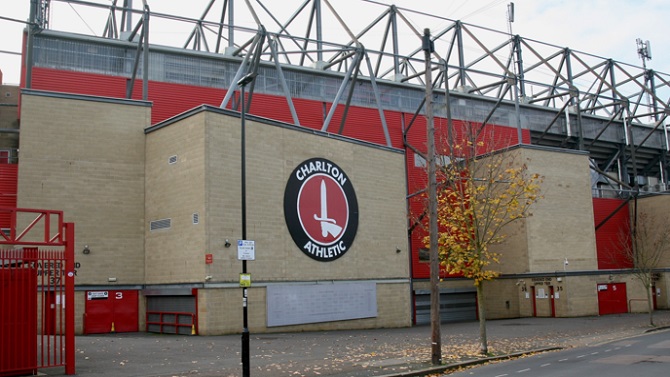 Hallan un cadáver en el campo del Charlton Athletic, equipo de la 2ª división inglesa