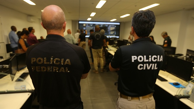 Operativo en Brasil contra futbolistas sospechosos de tráfico de drogas y armas
