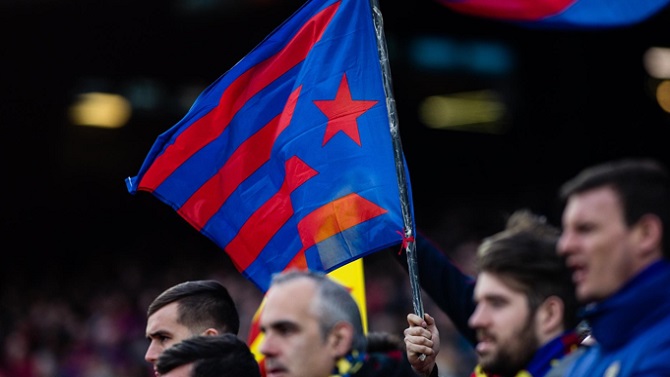 La Policía Nacional investigará internamente la actuación contra un aficionado del Barça en Elche