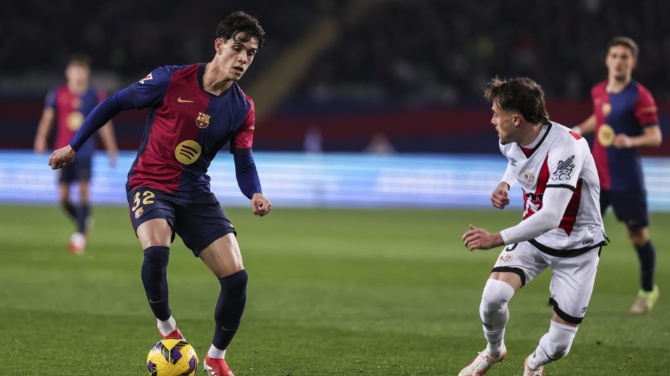 El Barça traspasa a Héctor Fort a la Real Sociedad y se reserva una opción de recompra