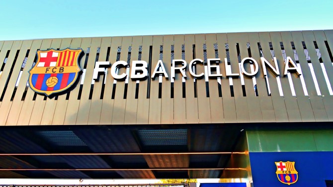 El Barça denuncia un uso desproporcionado de la fuerza policial contra sus aficionados en Elche