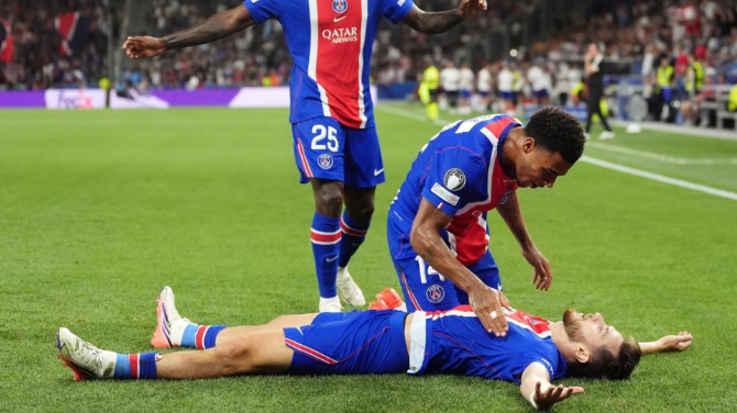 El París Saint-Germain, campeón de la Supercopa de Europa con un 2-1 al Aston Villa