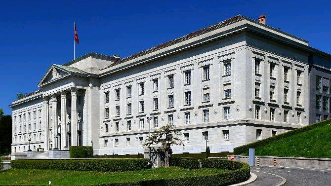 F. Wikipedia F. Wikipedia