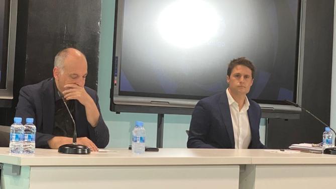 Tebas con &Oacute;scar Mayo