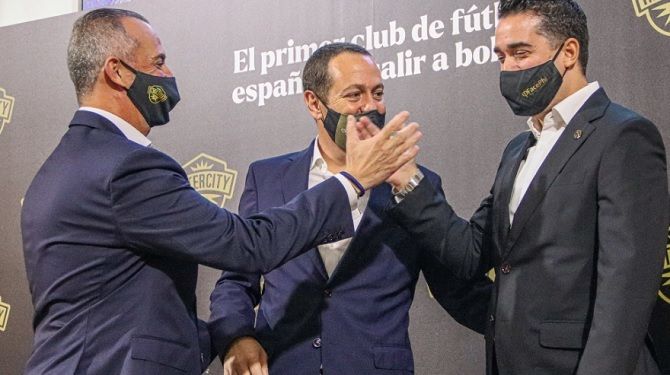 F: Intercity (Twitter)