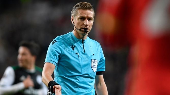 F. Shutterstock F. Shutterstock