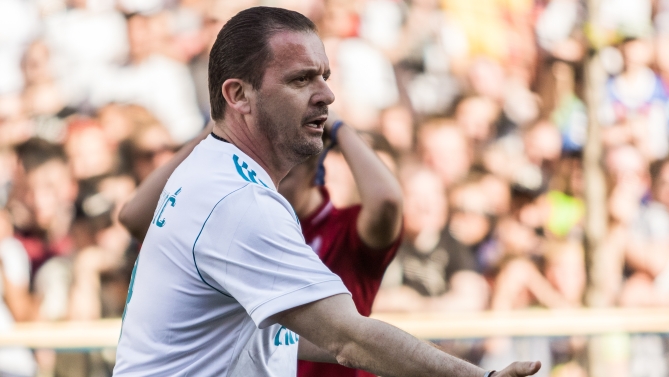 F. Shutterstock F. Shutterstock