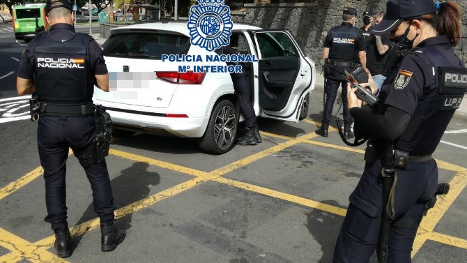 F. Polic&iacute;a Nacional