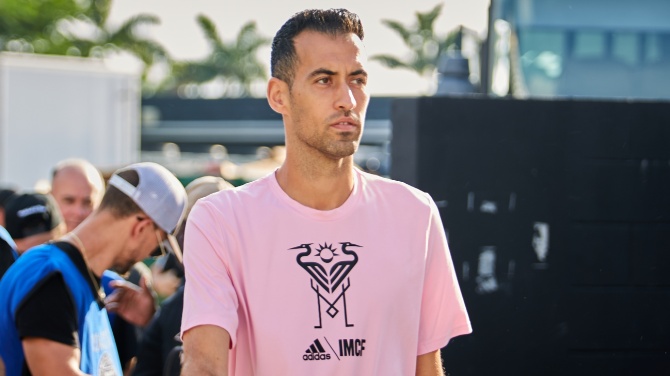 F. Shutterstock F. Shutterstock