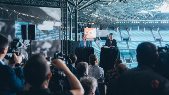 El RC Celta y el Concello de Vigo firman la concesión para 50 años del Estadio Balaídos