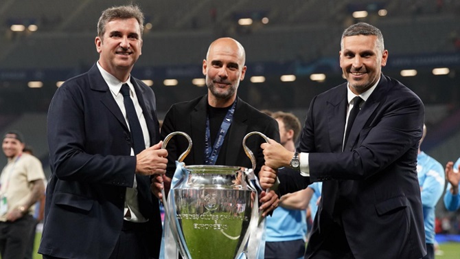 Guardiola muestra su respaldo al Manchester City: 