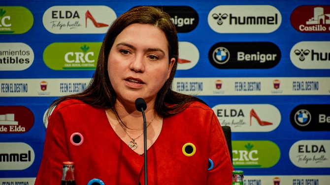 Embargan el 15,8 por ciento del Eldense a su ex presidenta en medio de la venta a Messi