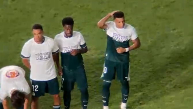 Críticas a Vinícius, Mbappé y Konaté por no desplegar la camiseta de solidaridad con Ceuta