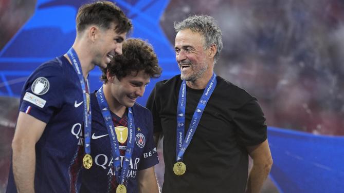 Luis Enrique renueva como entrenador del PSG hasta 2030 y Fabián Ruiz hasta 2028