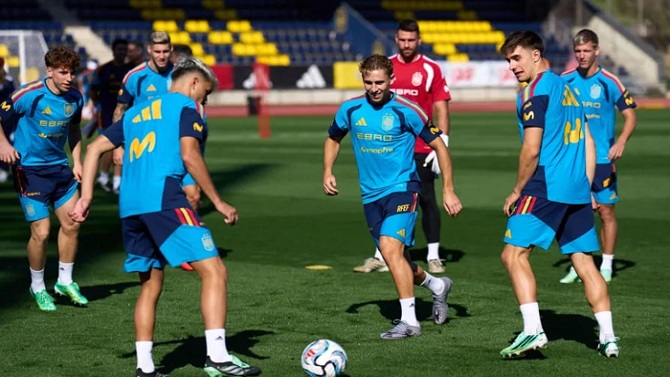 Doce jugadores de la selección pasaron este jueves un control antidopaje en Las Rozas