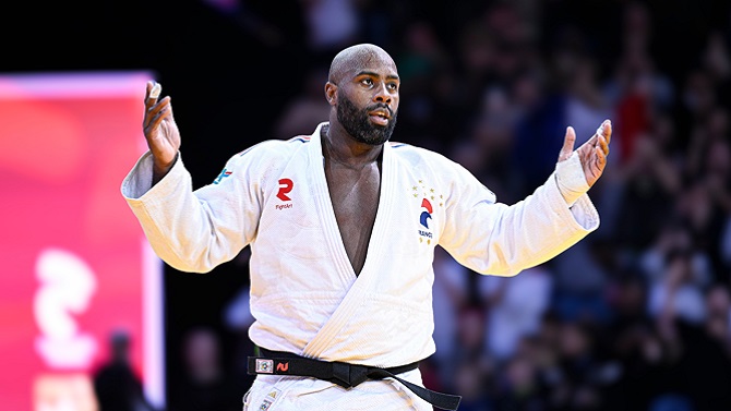 La justicia investiga los mensajes racistas recibidos por la leyenda del judo Teddy Riner