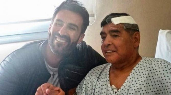 El principal acusado por la muerte de Maradona dice que no vio signos de alarma en el paciente