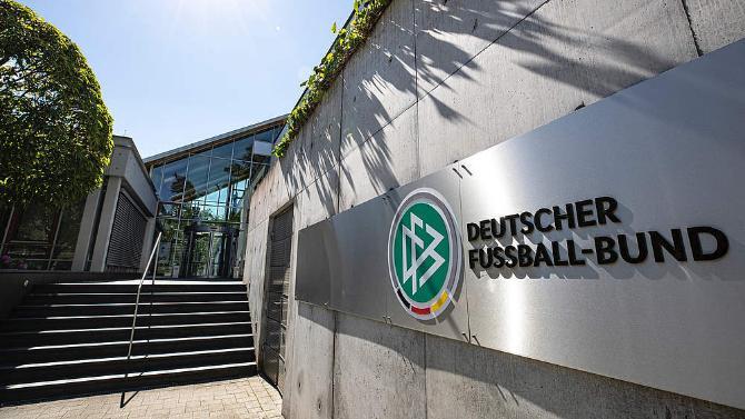 https://www.dfb.de/