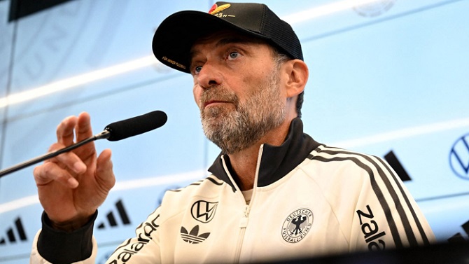 Jürgen Klopp convoca a 44 jugadores para su estreno como seleccionador alemán