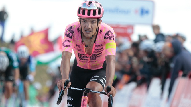 Richard Carapaz no participará en el Mundial de Ciclismo por complicaciones de salud