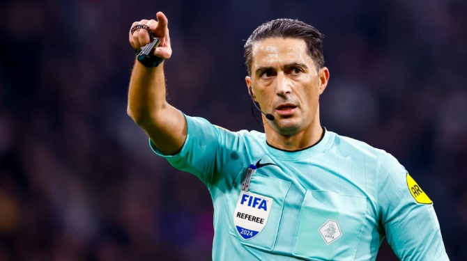 El árbitro Serdar Gözübüyük dirigirá el partido España-Croacia de la Nations League