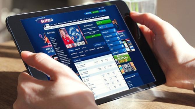 F: Ceutatv F: Ceutatv