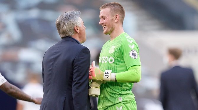 F: Everton (Twitter)