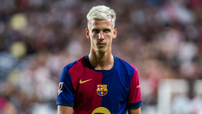 Dani Olmo estará un mes de baja por la lesión en el adductor en el partido ante el PSG