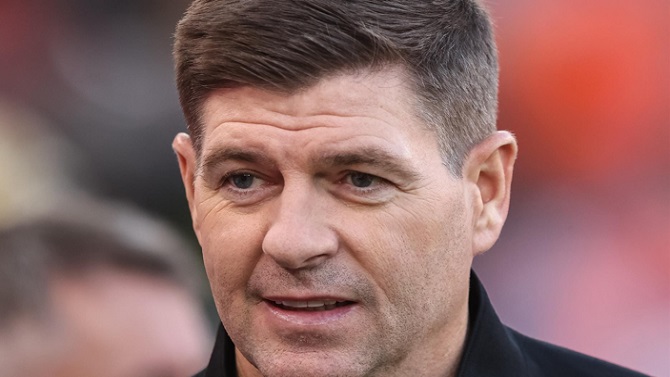 Gerrard pide retirar los títulos al Manchester City: 