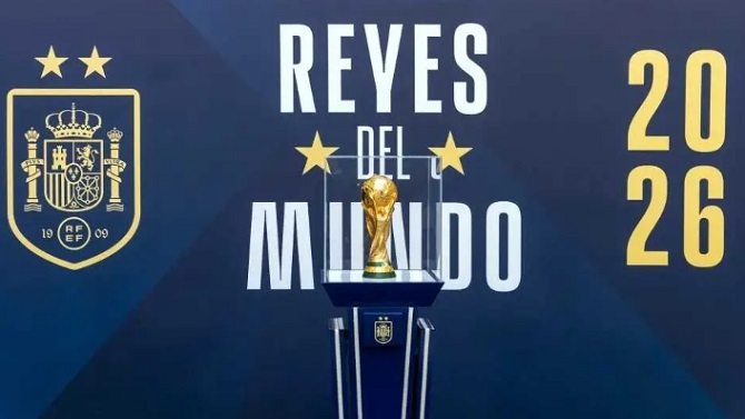 Más de 55.000 aficionados disfrutan de la exposición 'Reyes del Mundo' y del trofeo de los campeones