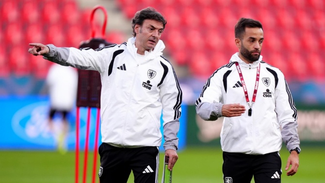 Santi Denia, seleccionador checo: