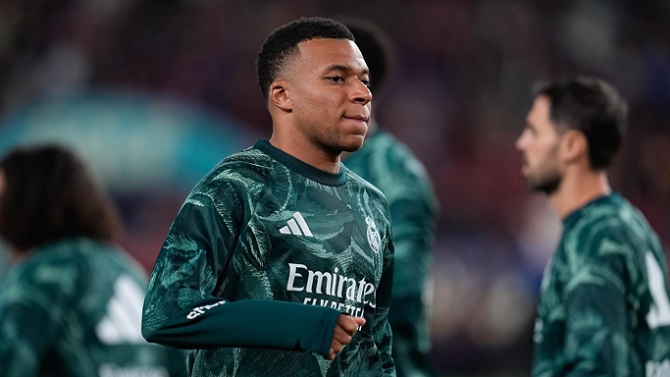 Mbappé se disculpa por haber 