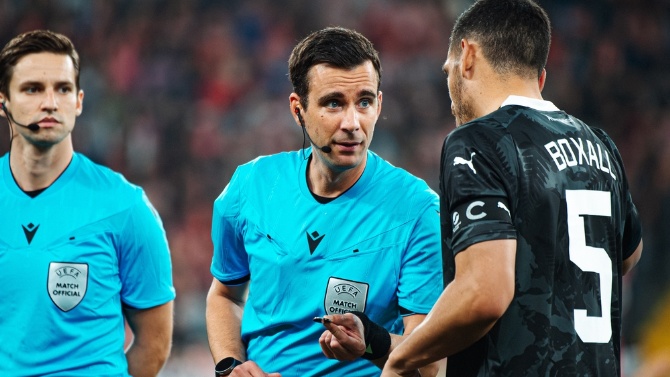El árbitro belga Erik Lambrechts dirigirá el Croacia - España de la Nations League en Split