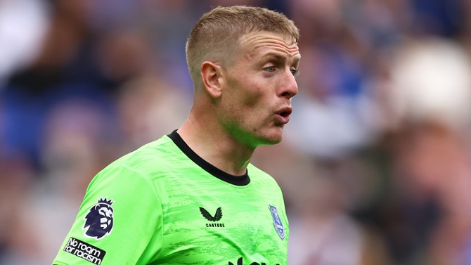 Pickford se declara culpable de