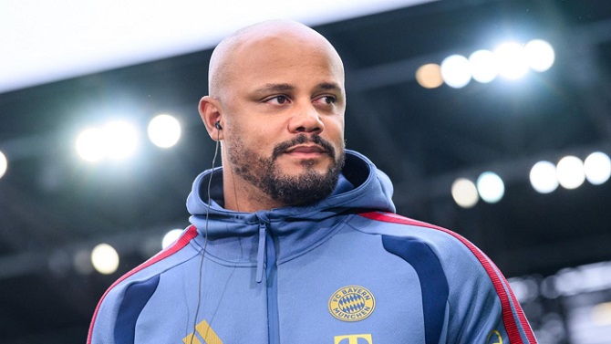 Kompany, técnico del Bayern, se desploma en el entrenamiento y es trasladado al hospital