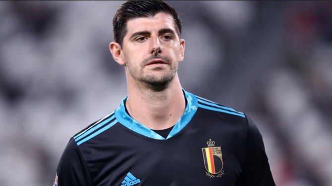 Courtois revela que le han expulsado del grupo de WhatsApp de jugadores de su selección
