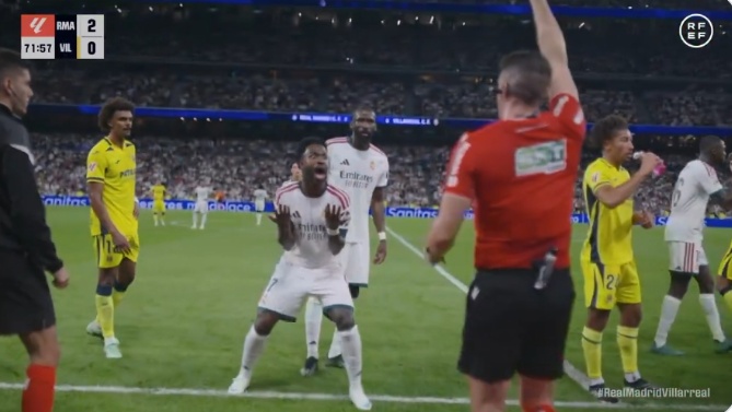El acta dice que Vinícius se dirigió con