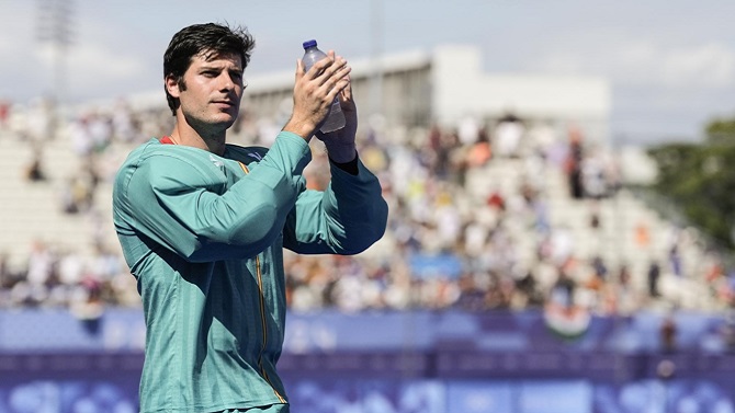 Luis Calzado, primer español elegido mejor portero de hockey hierba del mundo