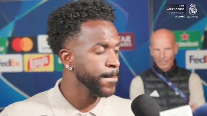 Vinícius cuestiona los cuatro partidos de sanción y dice que no entiende a los árbitros