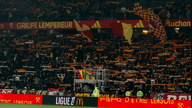 Lens
