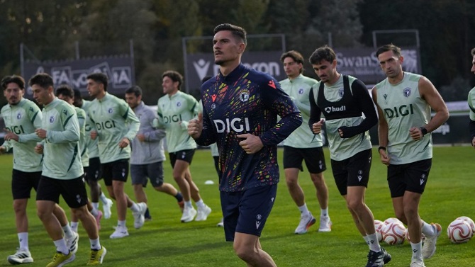 El Burgos impugna las restricciones de la FIFA que le impiden inscribir jugadores