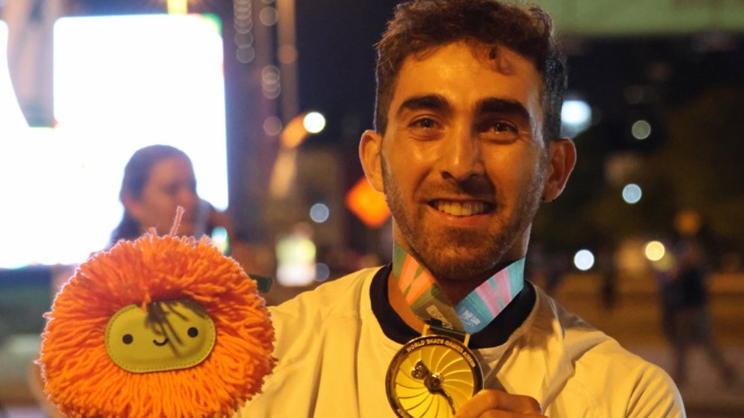 El patinador español Chevi Guzmán, campeón del mundo en los World Skate Games 2026